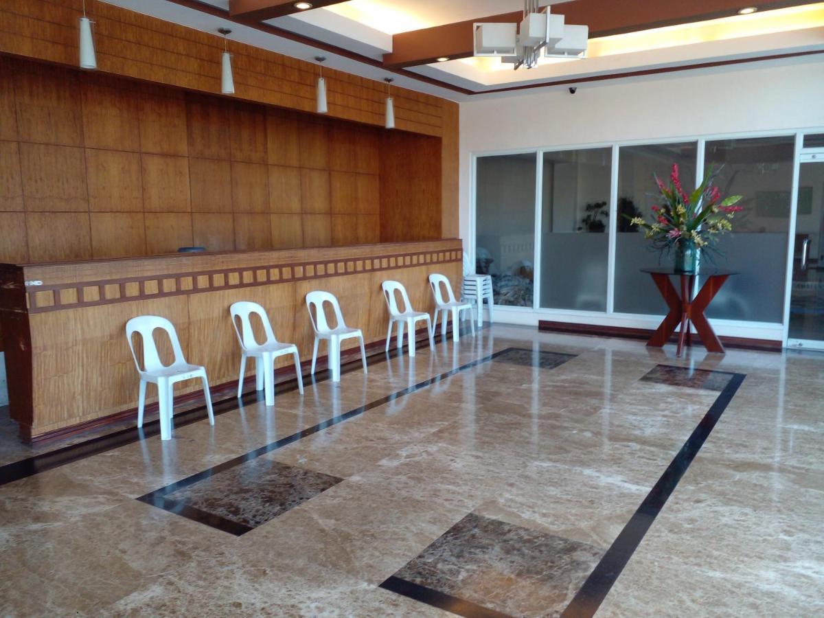 Tagaytay Prime Residences With Swimming Pool & Viewing Deck Tagaytay City Екстер'єр фото