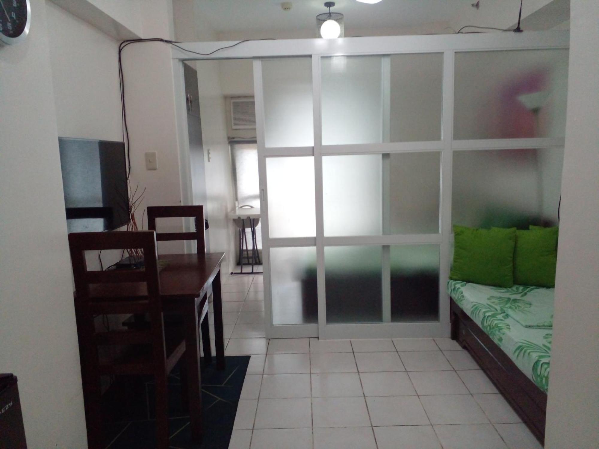 Tagaytay Prime Residences With Swimming Pool & Viewing Deck Tagaytay City Номер фото